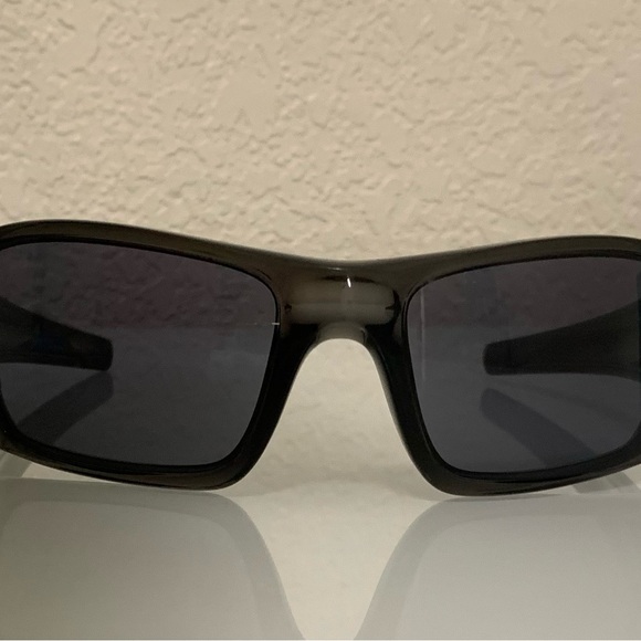 My favorite Smokey Gray Sunglasses, Fuel Cell. - Picture 3 of 7